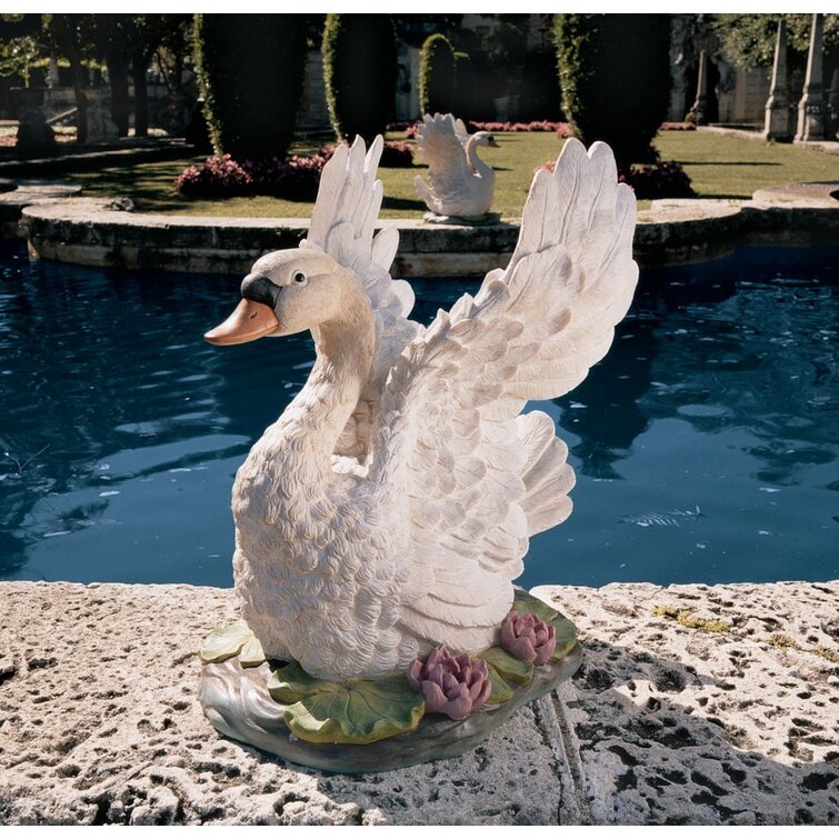 Design Toscano Majesty of Swan Lake Statue & Reviews | Wayfair